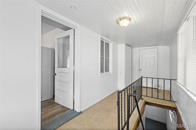 5625 Curry Avenue, St Louis, MO 63136