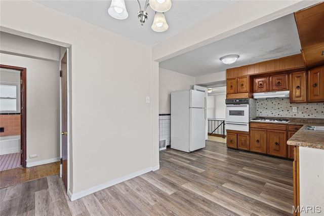 5625 Curry Avenue, St Louis, MO 63136