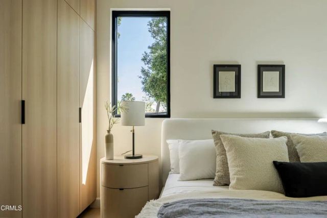 508 N Sycamore Avenue, Los Angeles, CA 90036