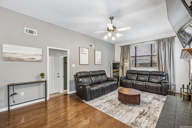 8618 London Hts, San Antonio, TX 78254