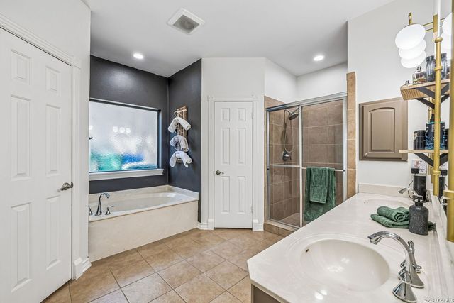 8618 London Hts, San Antonio, TX 78254