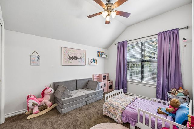 8618 London Hts, San Antonio, TX 78254
