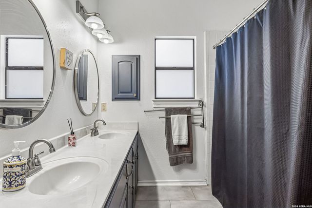 8618 London Hts, San Antonio, TX 78254