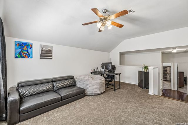 8618 London Hts, San Antonio, TX 78254