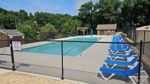 1840 Prince John Court, Lake Sherwood, MO 63357