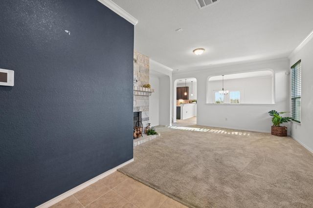 6204 Conestoga Wagon WAY, Del Valle, TX 78617