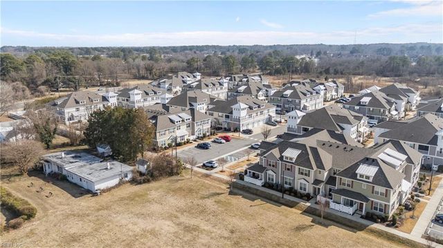 820 Celia CT, Hampton, VA 23666