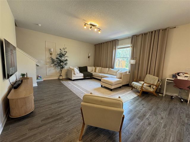 1512 OAK MARSH LOOP, Davenport, FL 33837