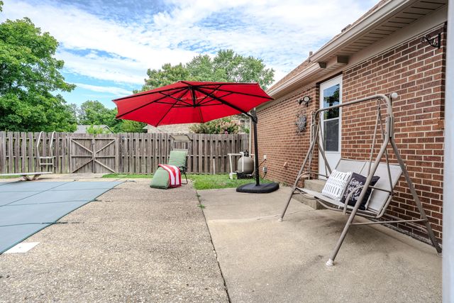 120 Lindenwood Lane, Frankfort, KY 40601