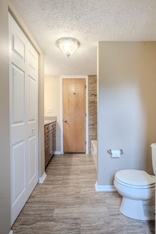 120 Lindenwood Lane, Frankfort, KY 40601