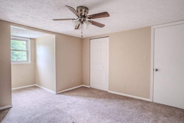 120 Lindenwood Lane, Frankfort, KY 40601