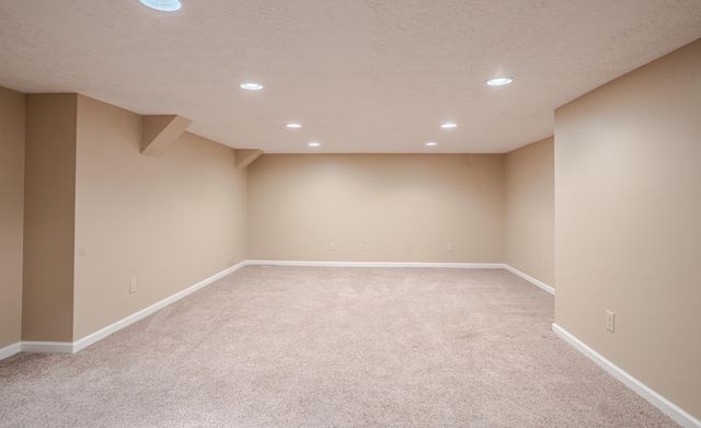 120 Lindenwood Lane, Frankfort, KY 40601