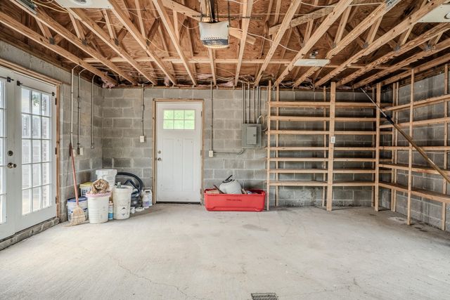 120 Lindenwood Lane, Frankfort, KY 40601