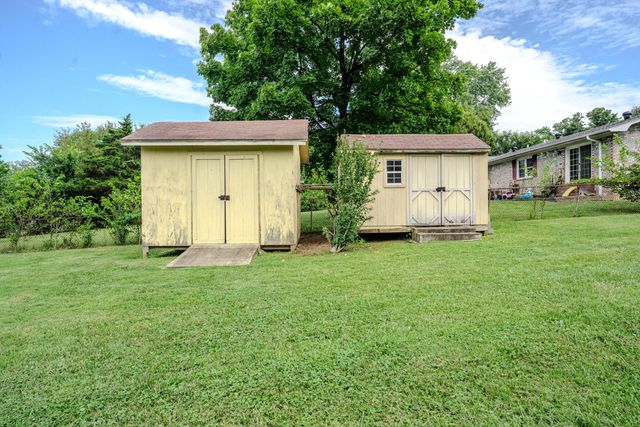120 Lindenwood Lane, Frankfort, KY 40601