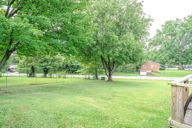 120 Lindenwood Lane, Frankfort, KY 40601