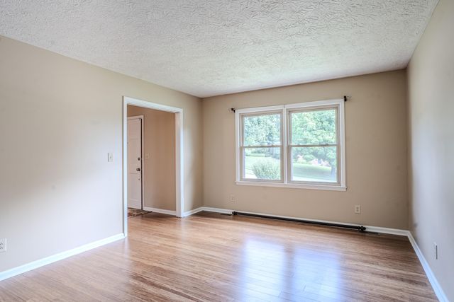120 Lindenwood Lane, Frankfort, KY 40601