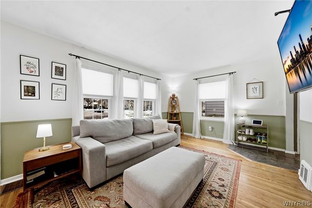 74 Old Colony Avenue, Tonawanda, NY 14150