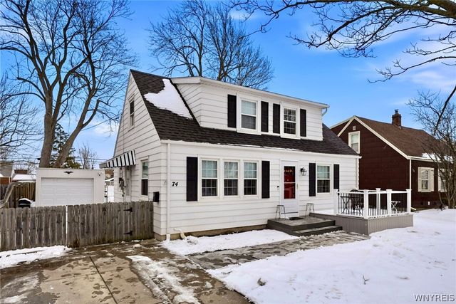 74 Old Colony Avenue, Tonawanda, NY 14150