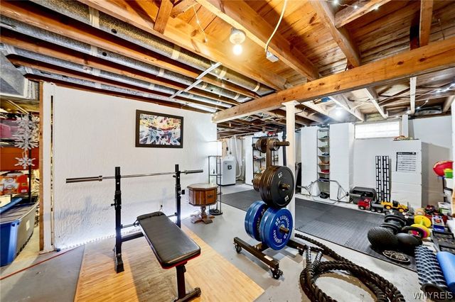 74 Old Colony Avenue, Tonawanda, NY 14150