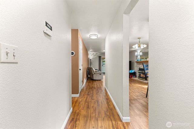 207 S 63rd Street, Tacoma, WA 98408