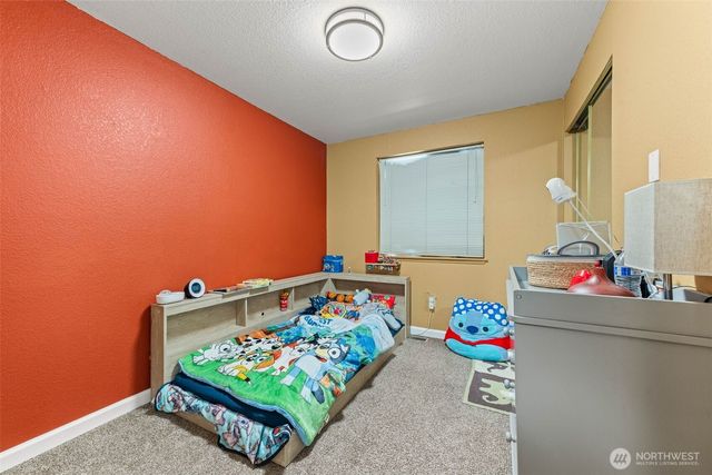 207 S 63rd Street, Tacoma, WA 98408