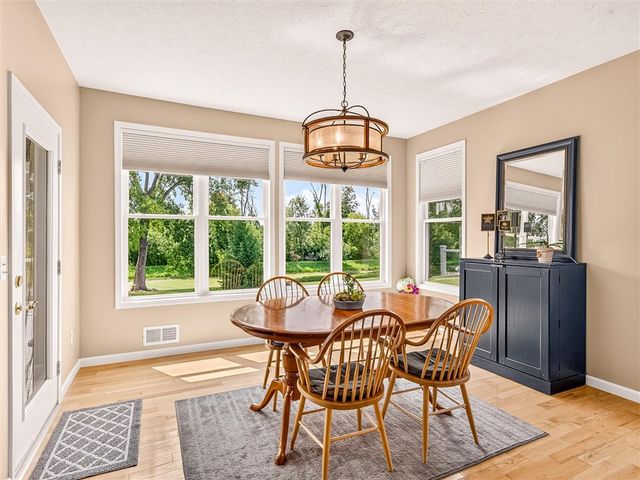 29 Country Creek Lane, Hamlin, NY 14468