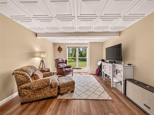 29 Country Creek Lane, Hamlin, NY 14468