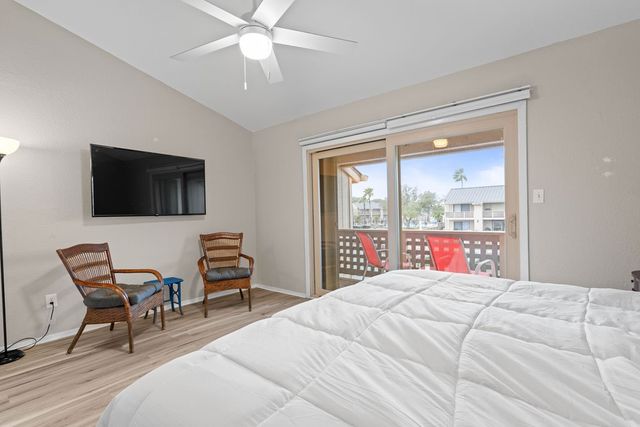 1903 Bayhouse, Rockport, TX 78382