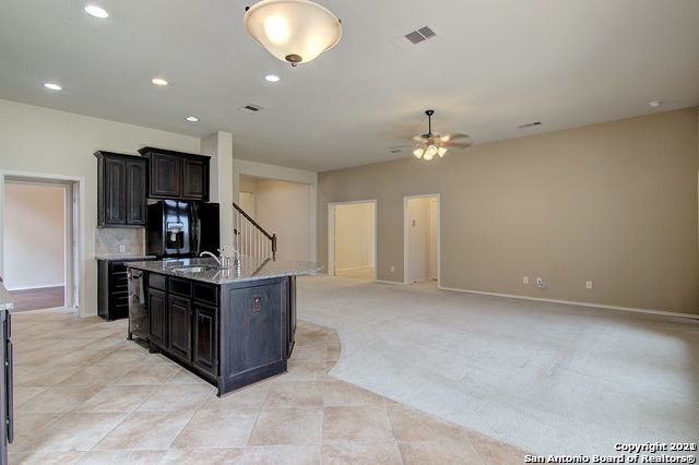 2966 SADDLEHORN DR, Seguin, TX 78155