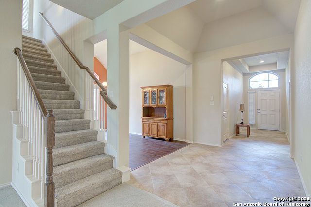 2966 SADDLEHORN DR, Seguin, TX 78155