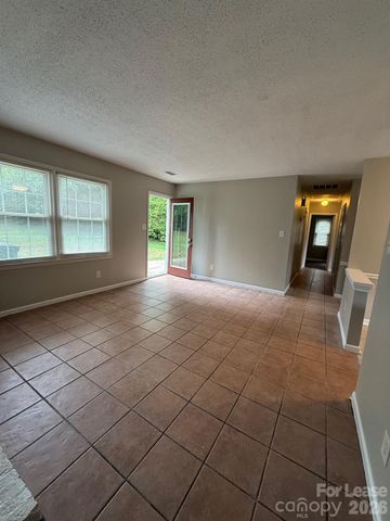 9413 Split Rail Lane, Charlotte, NC 28227