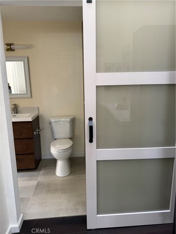 252 Pineview, Irvine, CA 92620