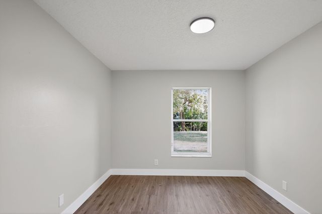 3037 Casa Rio Court, Riviera Beach, FL 33418