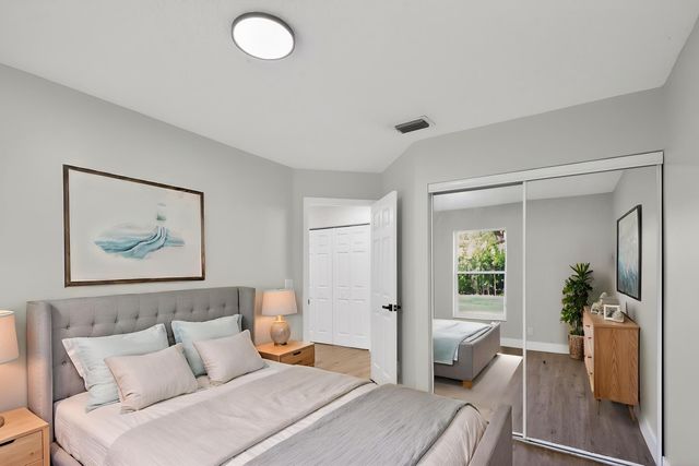 3037 Casa Rio Court, Riviera Beach, FL 33418