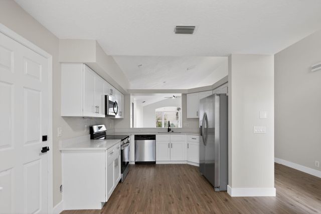 3037 Casa Rio Court, Riviera Beach, FL 33418