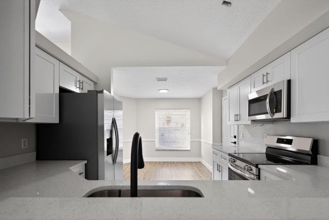 3037 Casa Rio Court, Riviera Beach, FL 33418