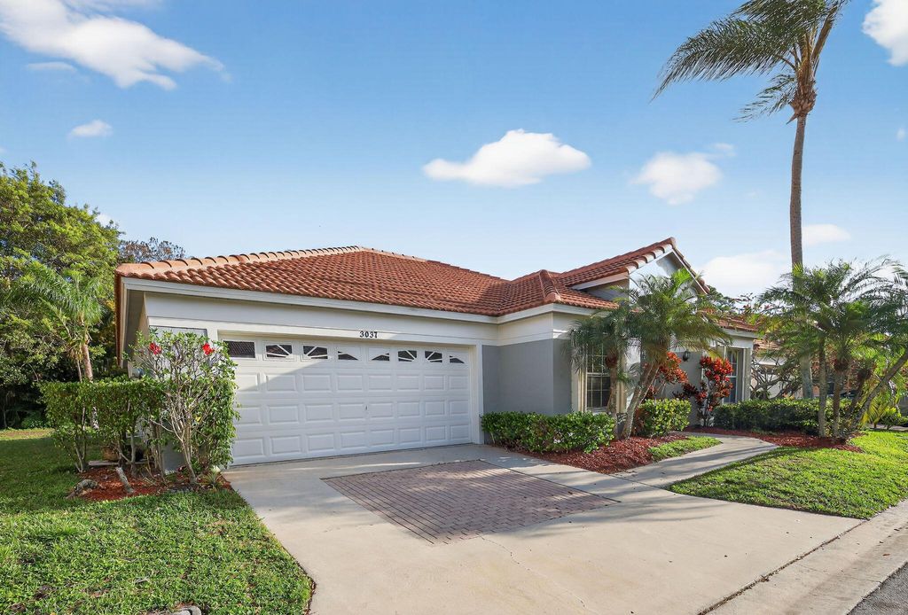 3037 Casa Rio Court, Riviera Beach, FL 33418