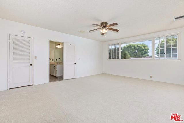 4821 W 63rd Street, Los Angeles, CA 90056