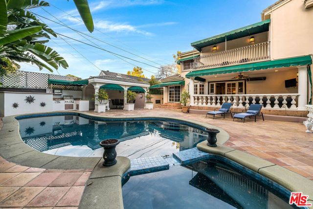 4063 Benedict Canyon Drive, Sherman Oaks, CA 91423