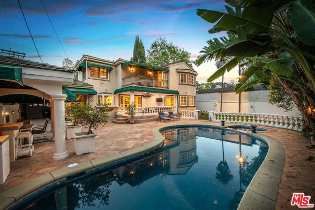 4063 Benedict Canyon Drive, Sherman Oaks, CA 91423