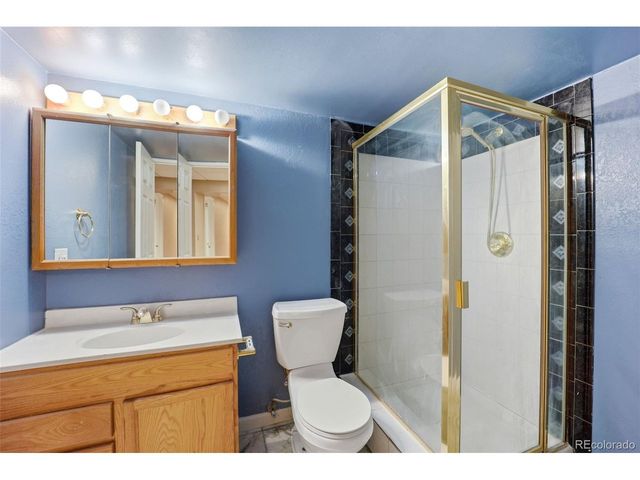 9976 E Hawaii Pl, Aurora, CO 80247