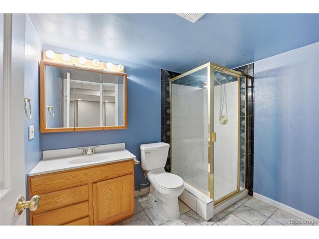9976 E Hawaii Pl, Aurora, CO 80247