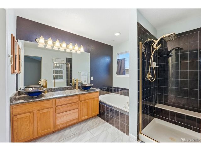 9976 E Hawaii Pl, Aurora, CO 80247