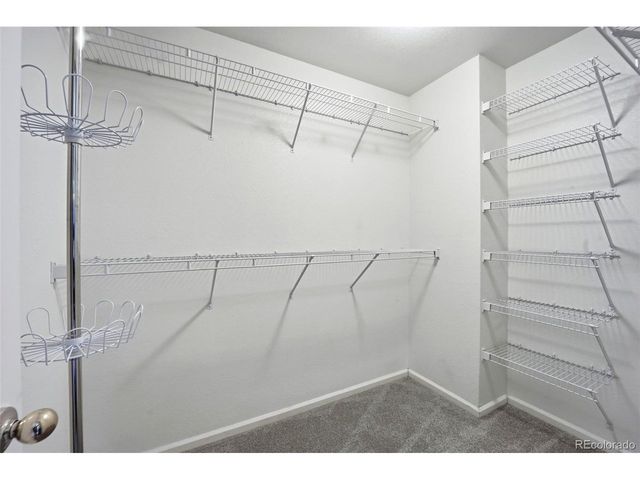 9976 E Hawaii Pl, Aurora, CO 80247