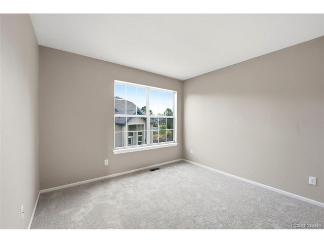 9976 E Hawaii Pl, Aurora, CO 80247