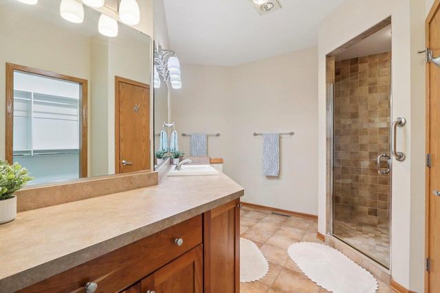 734 8th Street, Prairie Du Sac, WI 53578