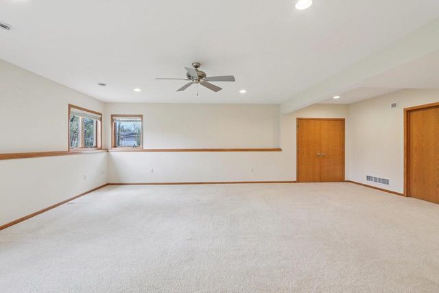 734 8th Street, Prairie Du Sac, WI 53578