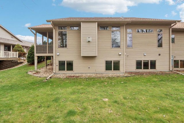 734 8th Street, Prairie Du Sac, WI 53578