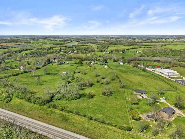 3760 Old Boonesboro Road, Winchester, KY 40391