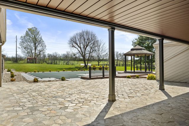 3760 Old Boonesboro Road, Winchester, KY 40391